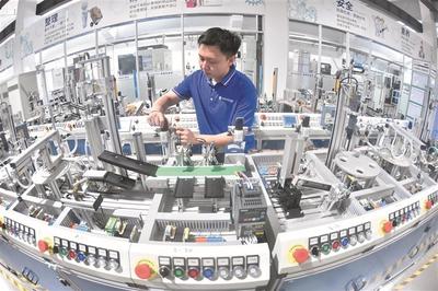 融通國內國際 打造智能制造產業(yè)新鏈條——智能機器人研發(fā)的協(xié)同與創(chuàng)新